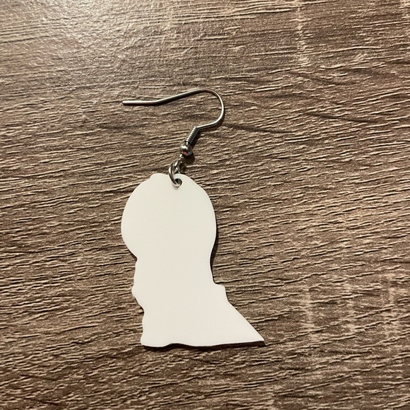 $3/25 Halloween Acrylic Earrings - Picture 4 of 4